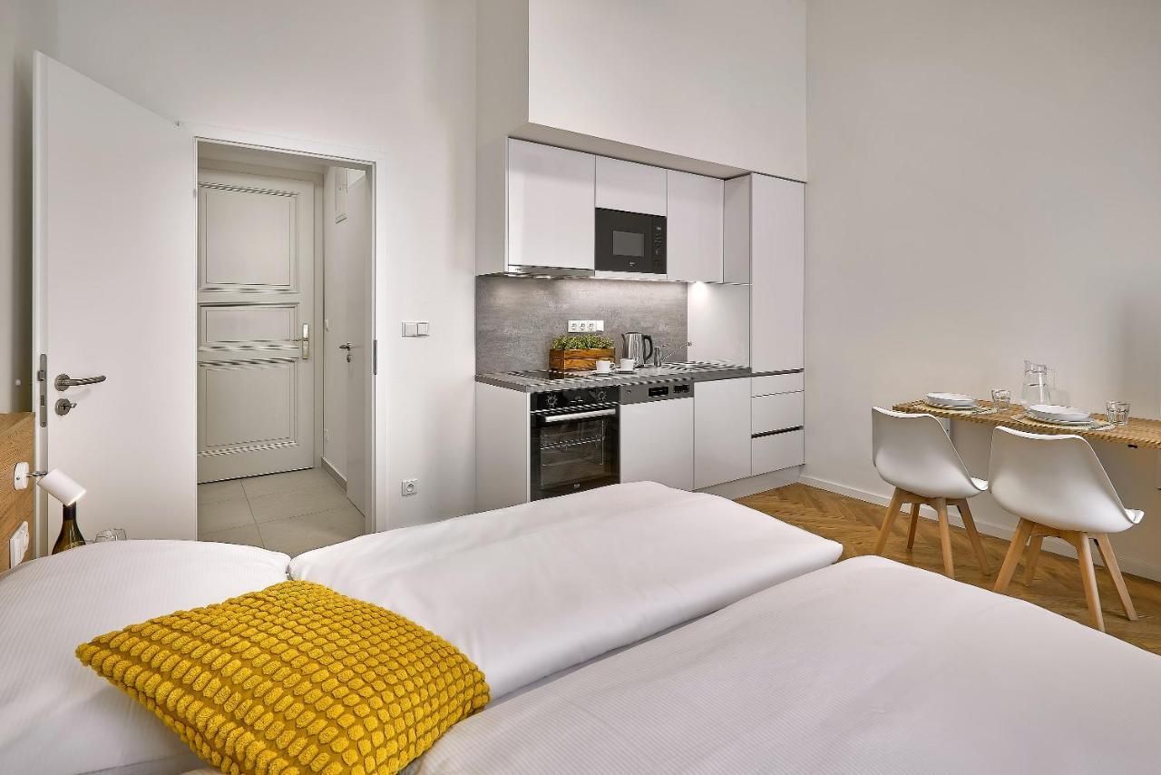 Downtown Suites Rubesova Prague Exterior photo