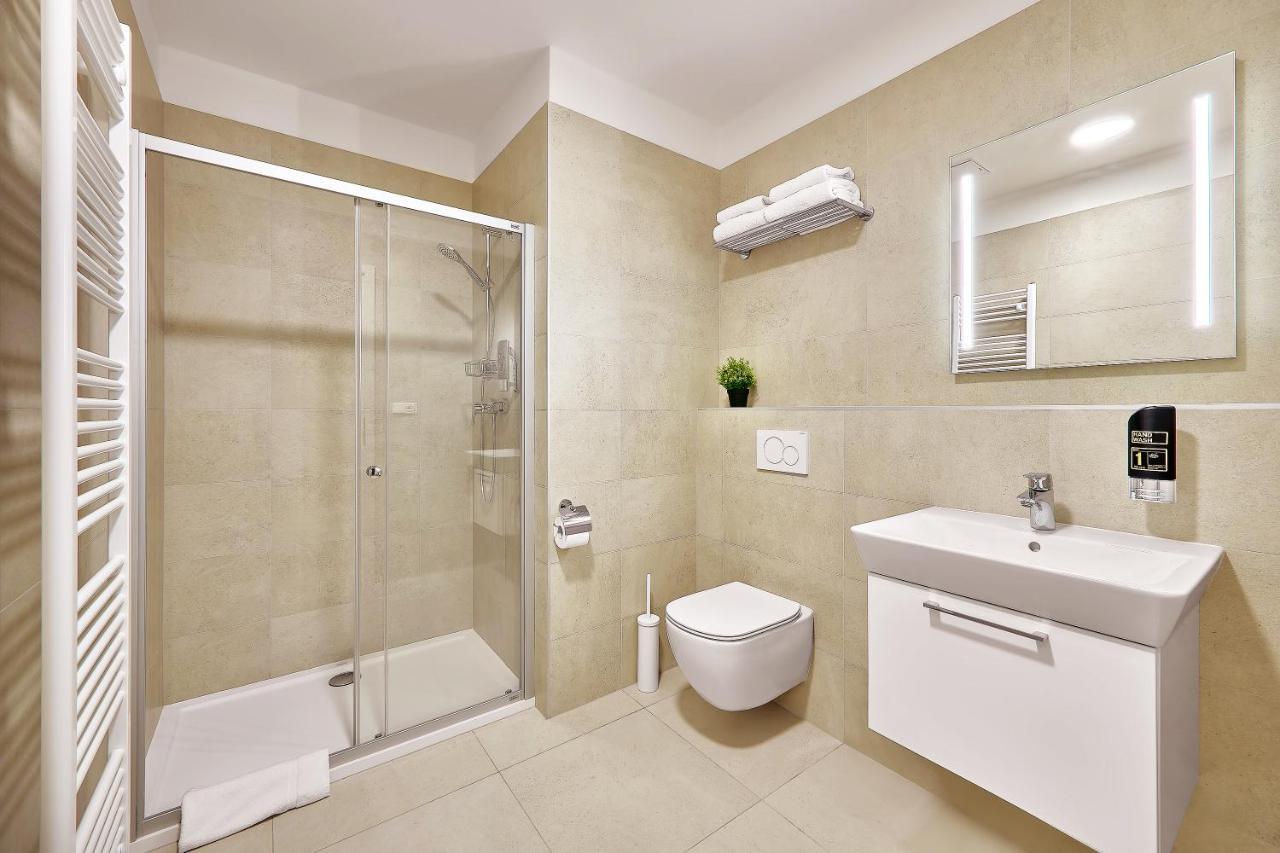 Downtown Suites Rubesova Prague Exterior photo