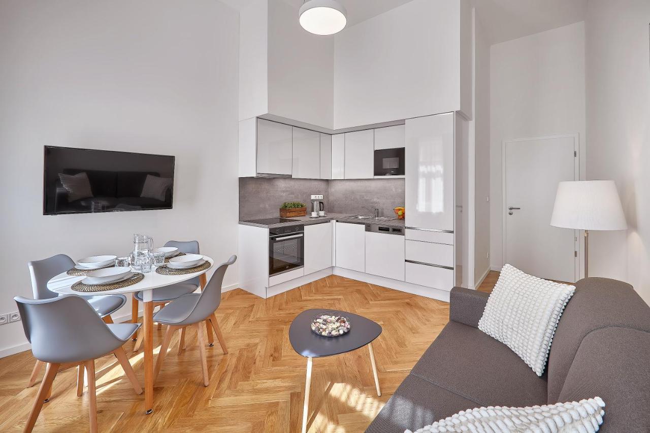 Downtown Suites Rubesova Prague Exterior photo